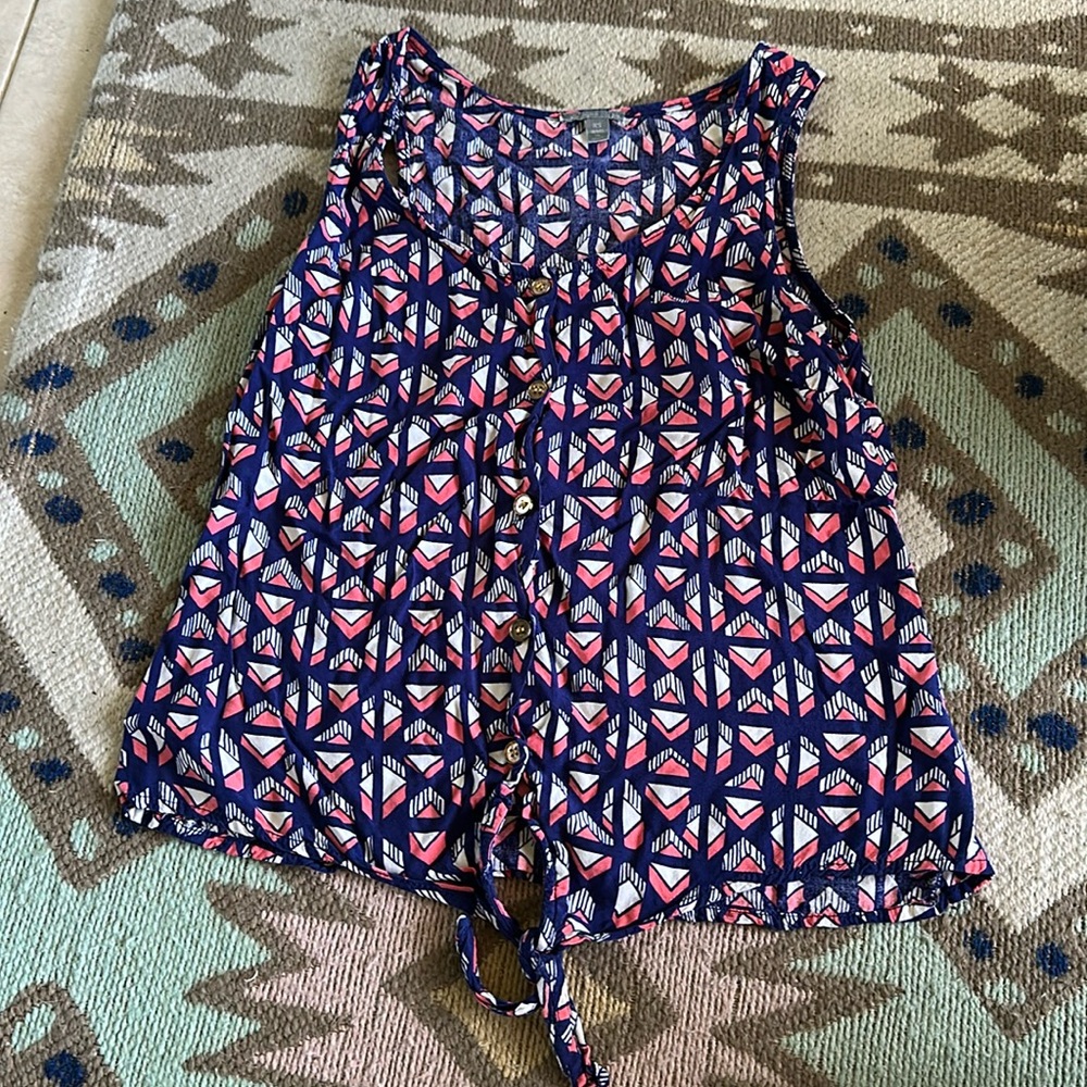 Super cute colorful Charlotte Russe crop top size xs